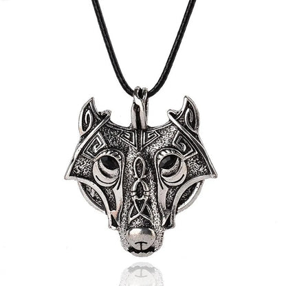 New Fashion Bear Head Pendant Necklace Pirate Myth Story Retro Wolf Head Pendant Necklace Yiwu Gooddiy Wholesale