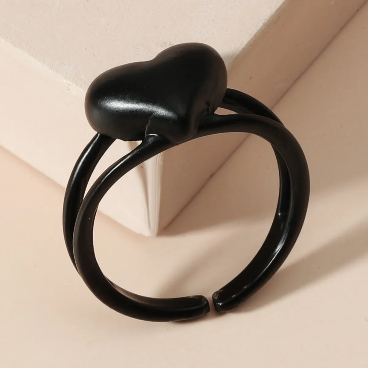 New Fashion Black Peach Heart Multi-layer Ring Wholesale Gooddiy