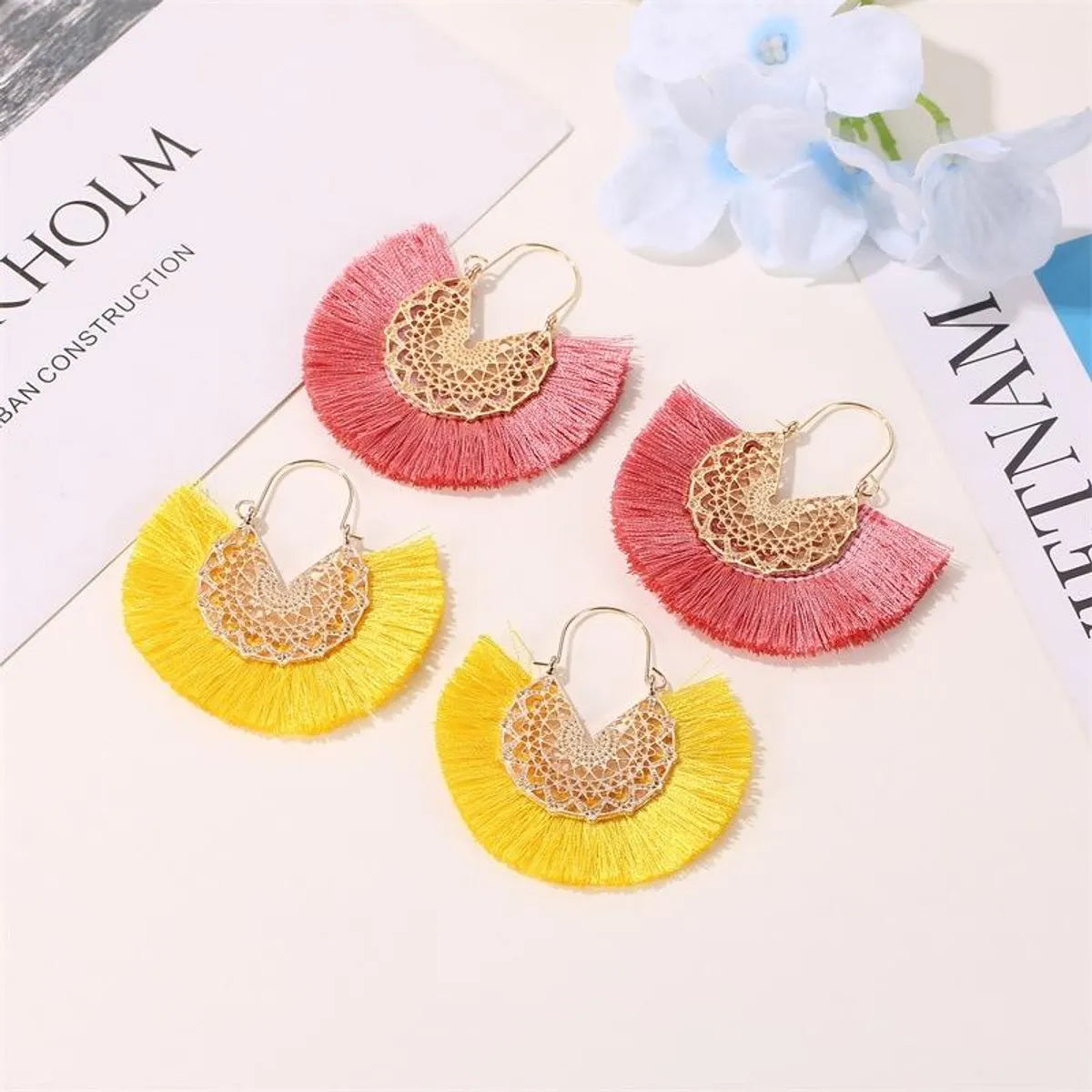 New Fashion Retro Exaggerated Fan-shaped Lace Pattern Tassel Earrings Wholesale