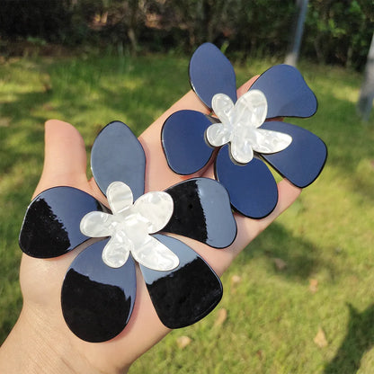 Fashion Flower Resin No Inlaid Earrings