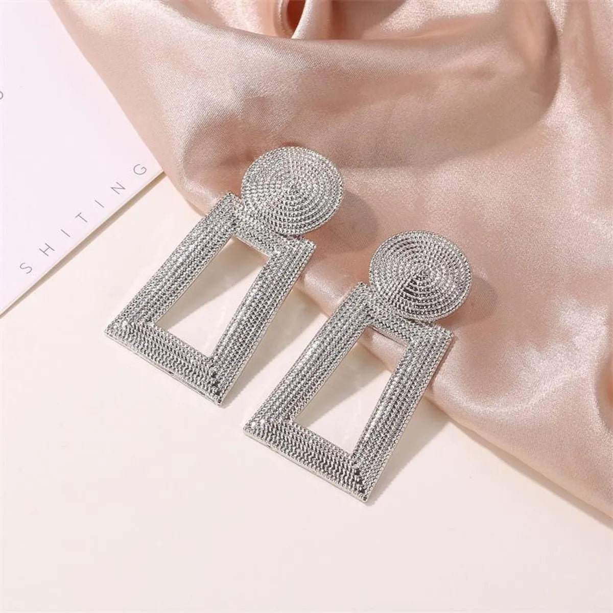 New Hollow Trapezoidal Earrings Temperament Geometric Pendant Earrings Female Square Grain Metal Earrings