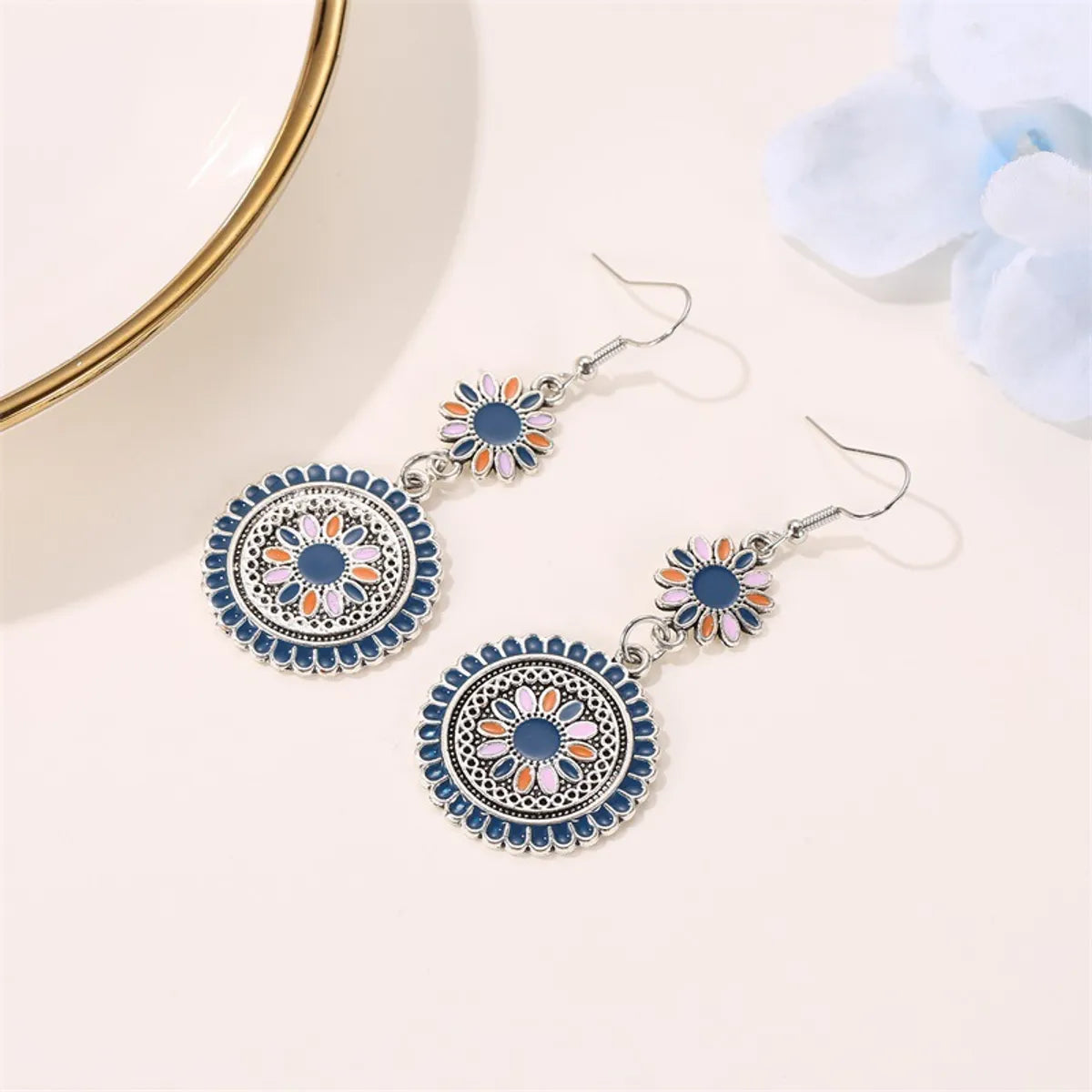 New Retro  Palace Style Carved Metal Flowers Totem Earrings Color Dripping Long Small Daisies Wholesale Gooddiy