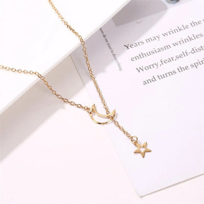 New Sexy Star Moon Simple Wild Ladies Clavicle Chain Wholesale