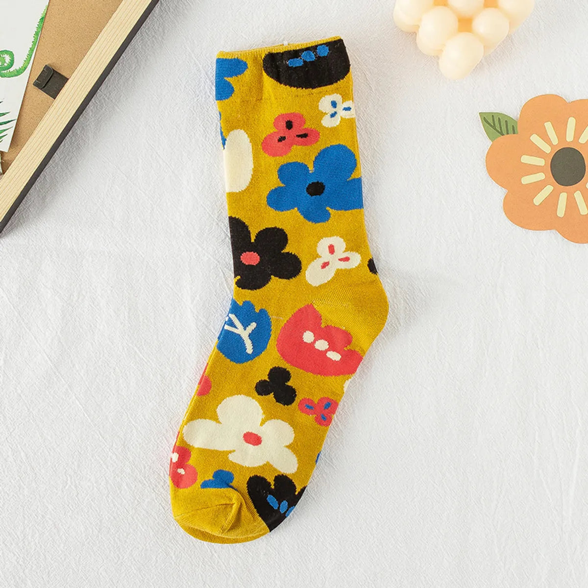 New Socks Women'S Tube Socks Korean Small Flower Personality Cartoon Socks Wholesale