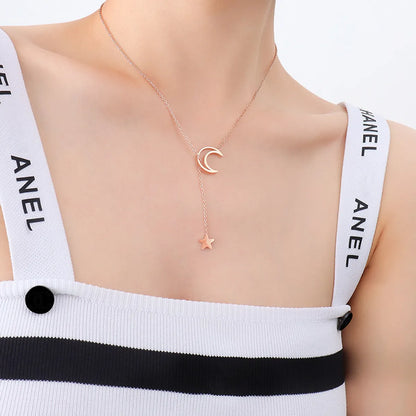 European And American New Star Moon Mini Pendant Star Moon Classic Popular Necklace Clavicle Chain Titanium Steel 18k Gold P315