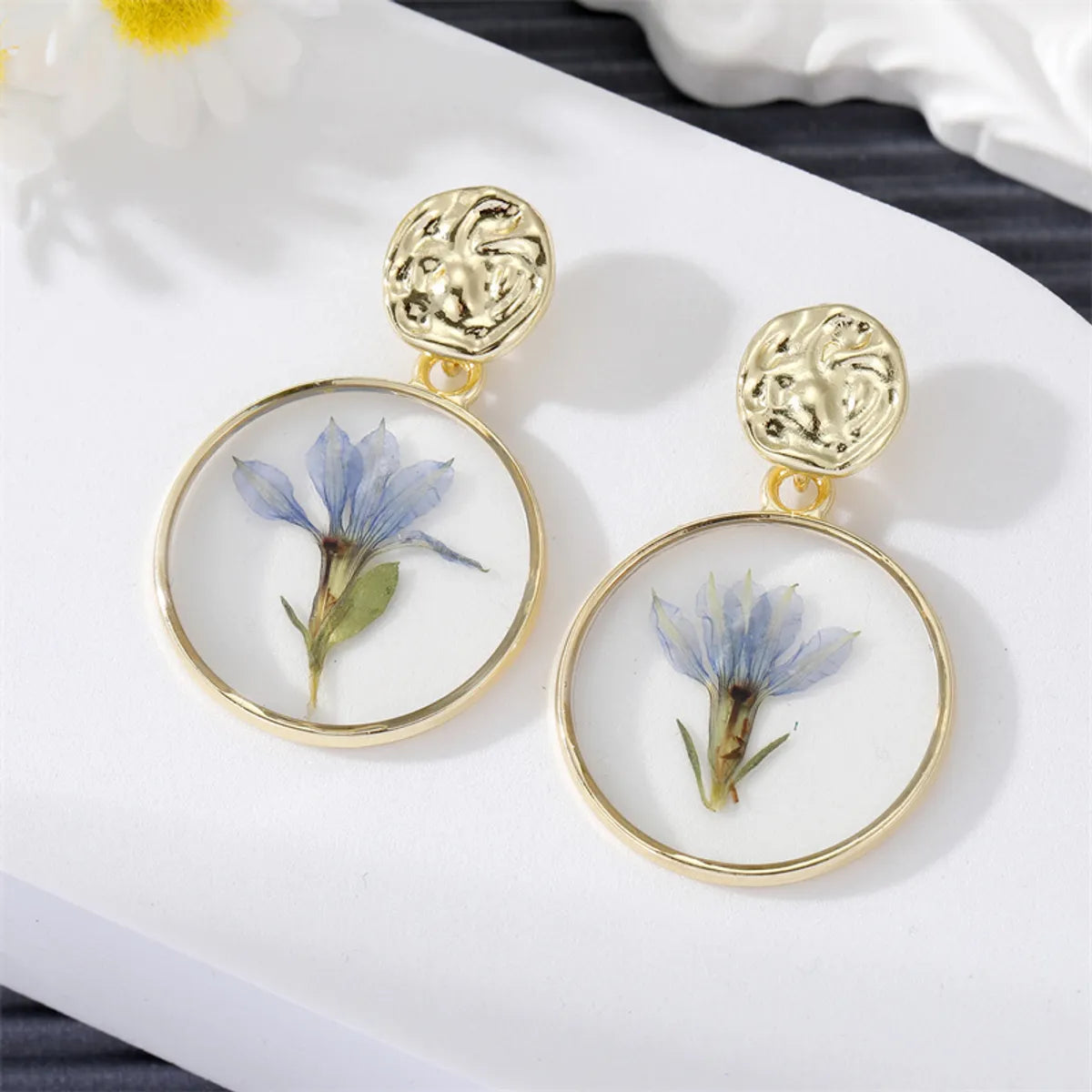 New Style Dried Flower Irregular Geometric Water Drop Round Pendant Earrings