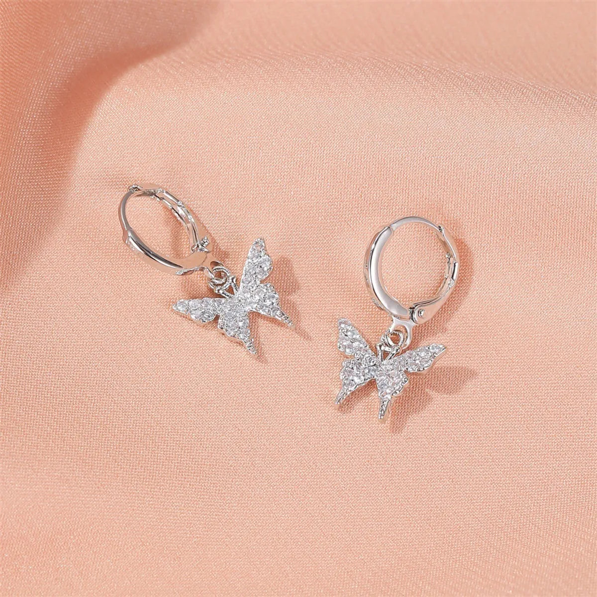 New Style Earrings Temperament Diamond Small Butterfly Earrings Ear Buckle Female Wild Gold Butterfly Earrings Wholesale Gooddiy