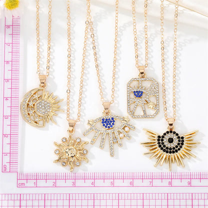 New Style Fashion Eye Moon Pendant Alloy Necklace