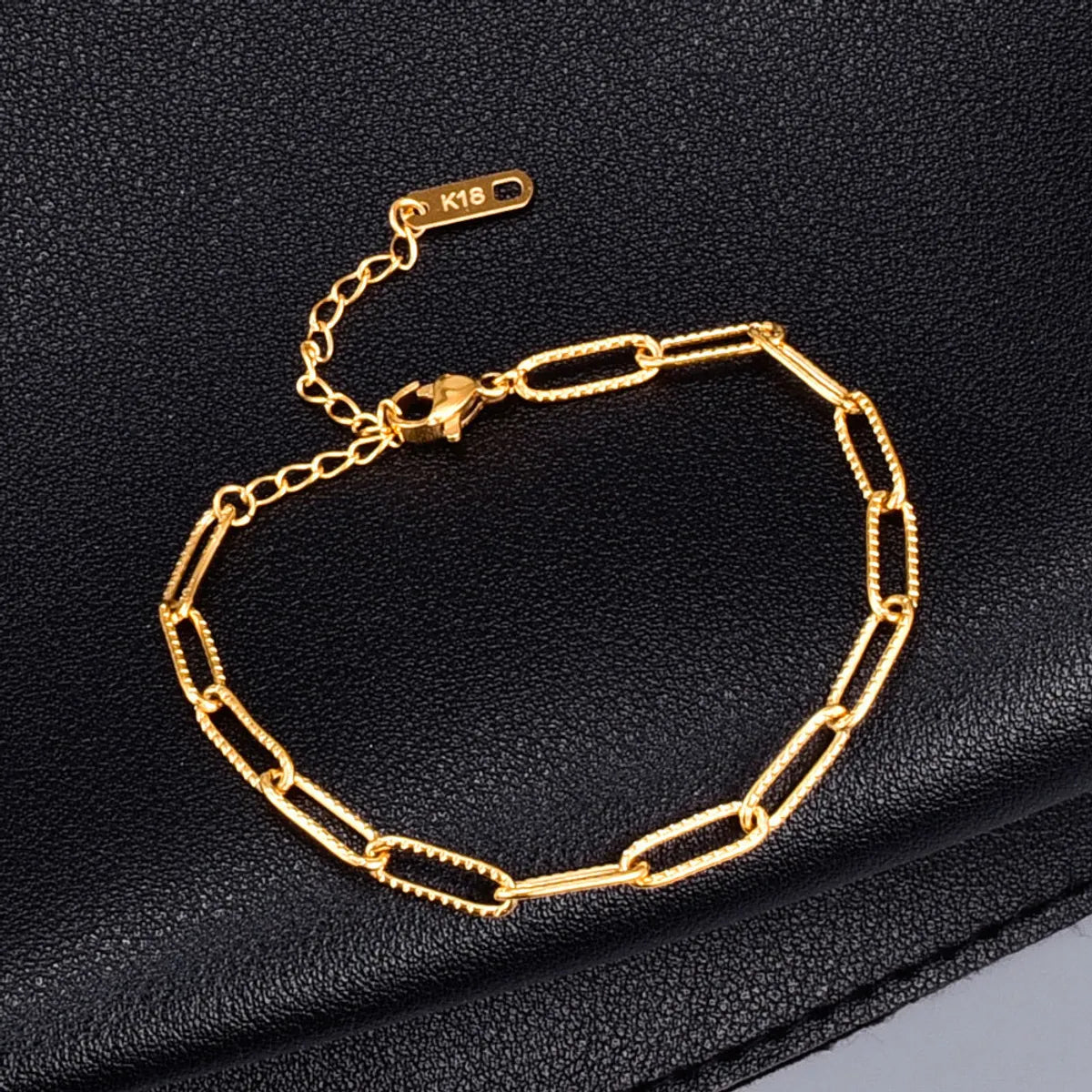 Gooddiy Simple 18k Gold Short Embossed Bracelet Wholesale Jewelry