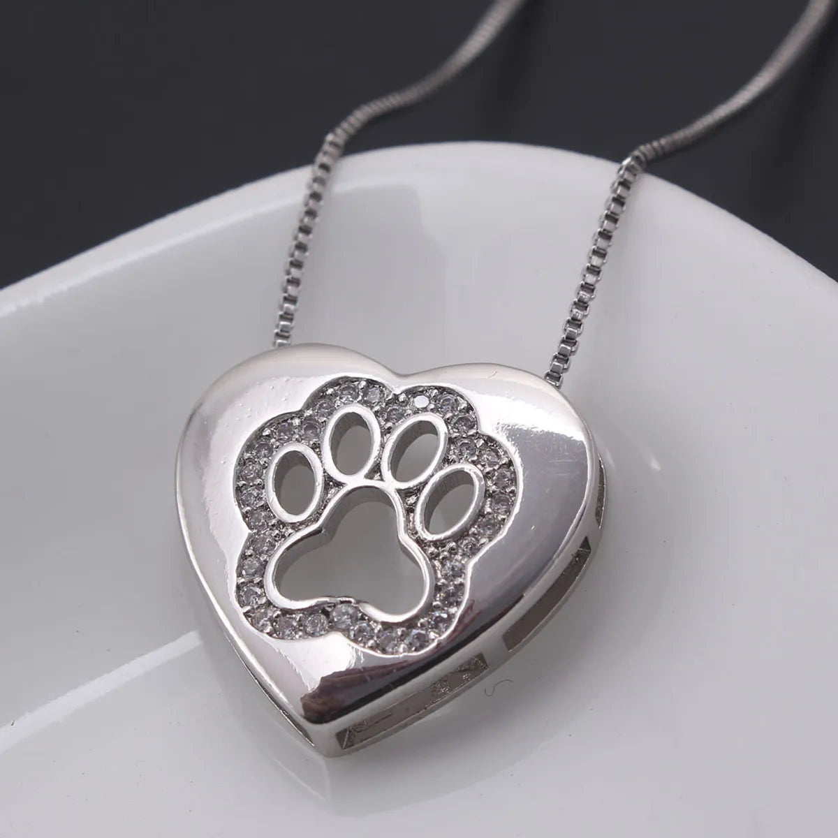 Gooddiy Simple Inlaid Zircon Heart-shaped Cat Claw Necklace Wholesale Jewelry