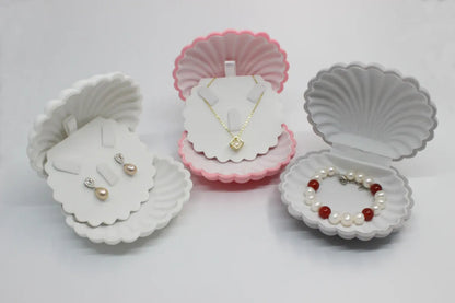 Novelty Shell Flannel Jewelry Boxes