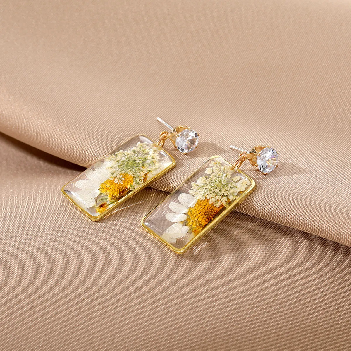 Pastoral Flower Resin Epoxy Inlay Rhinestones Women's Drop Earrings