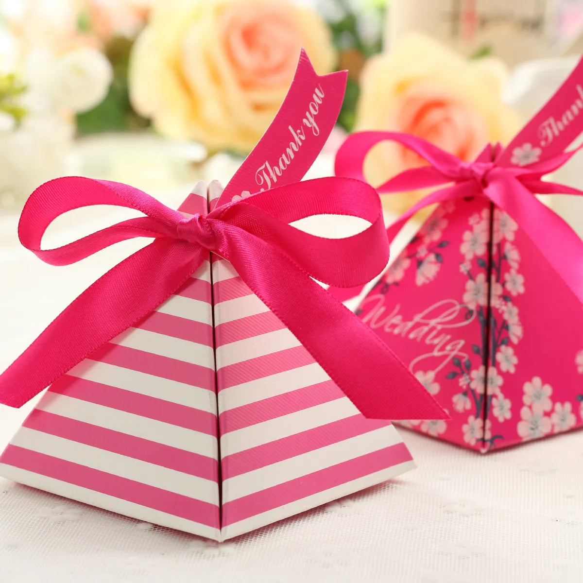 Pink Candy Box Small Hand Gift Box Candy Box Romantic Wedding Paper Bag Packaging Box Paper Box Small Batch Candy Box