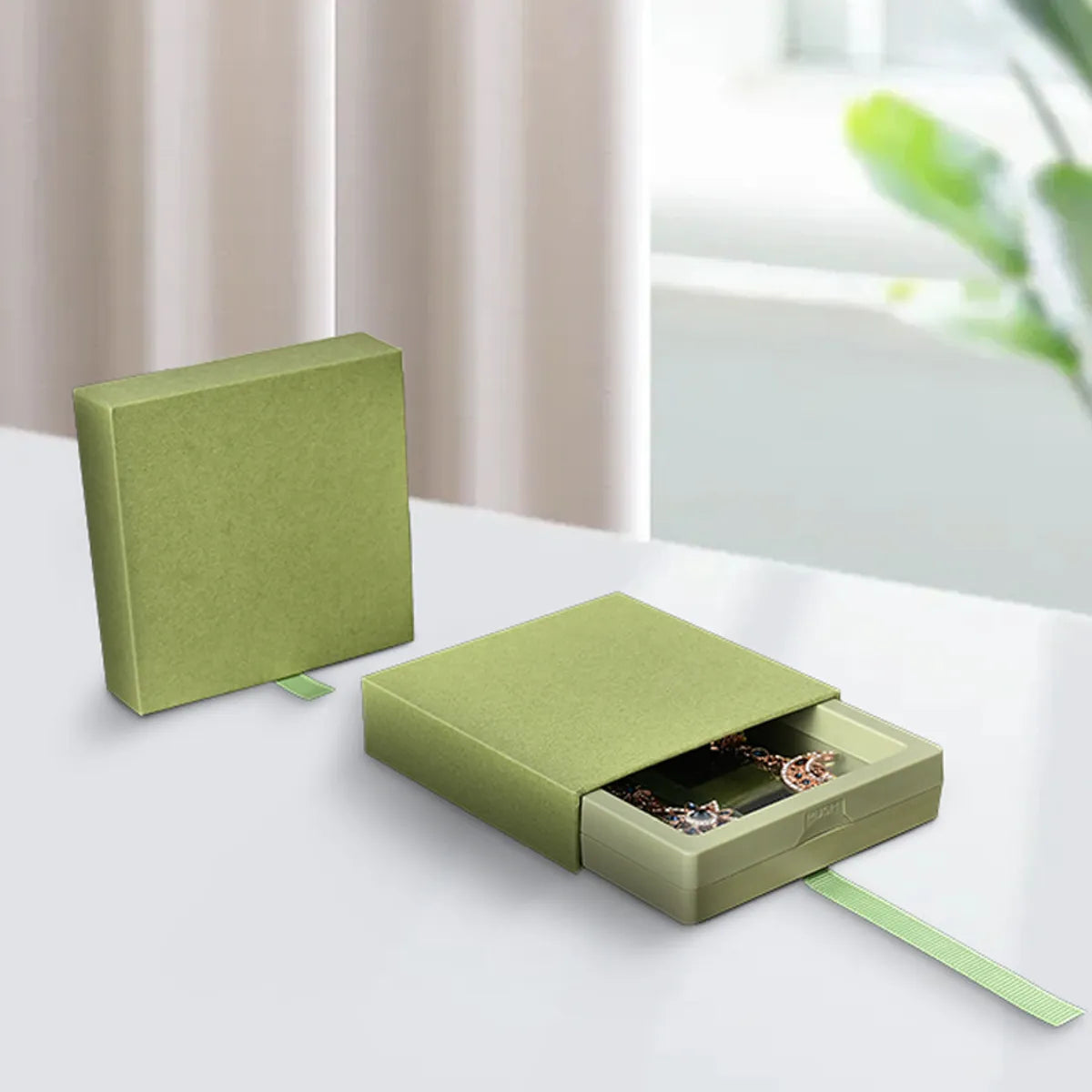 Fashion Solid Color Plastic Jewelry Boxes