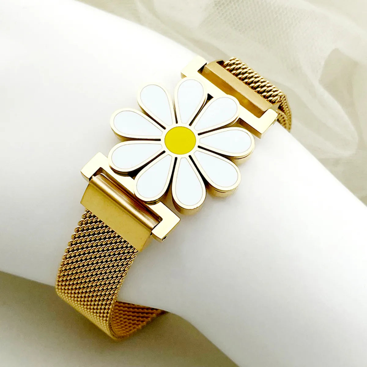 Preppy Style Sweet Pastoral Flower 304 Stainless Steel 14K Gold Plated Bracelets In Bulk