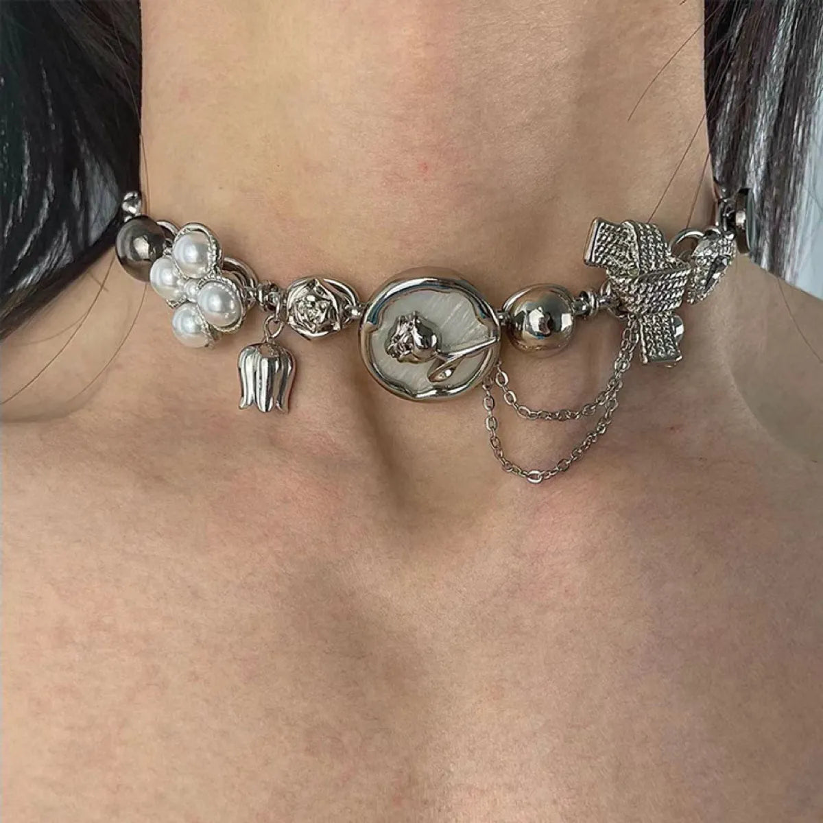 Punk Geometric Rose Mixed Materials Titanium Steel Plating Women's Choker