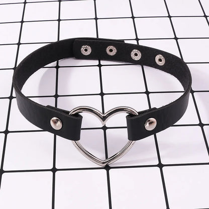 Punk Heart Shape Pu Leather  Choker