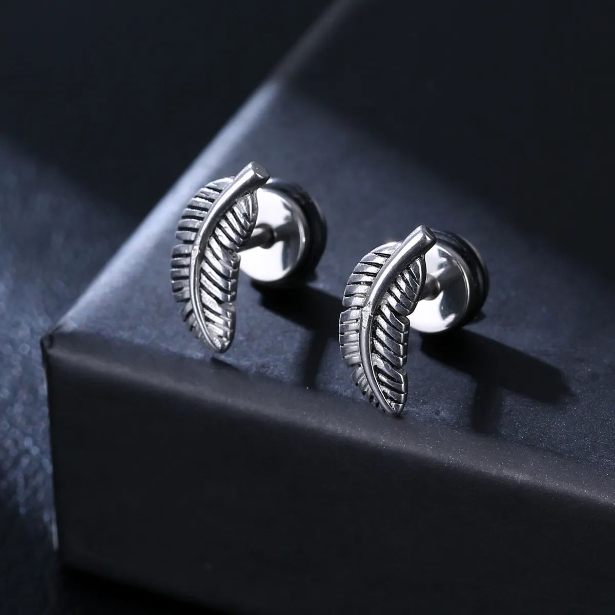 Punk Leaf Stainless Steel Plating Ear Studs 1 Pair