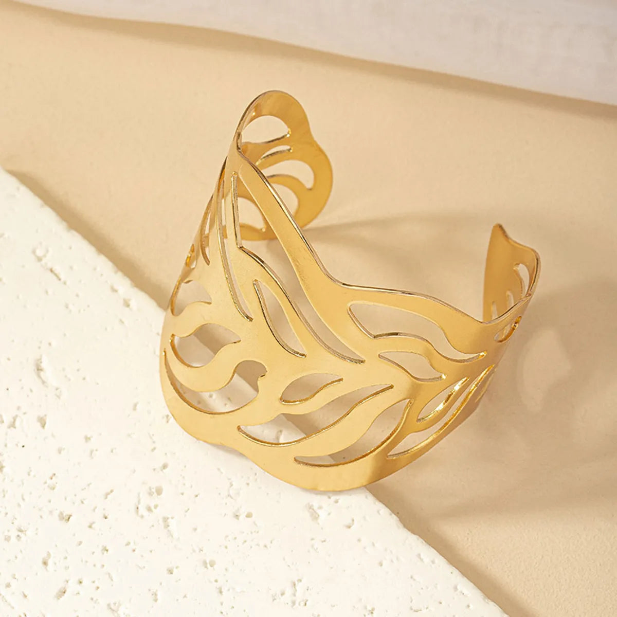 Punk Leaves Alloy Plating Gold Plated Women'S Bangle