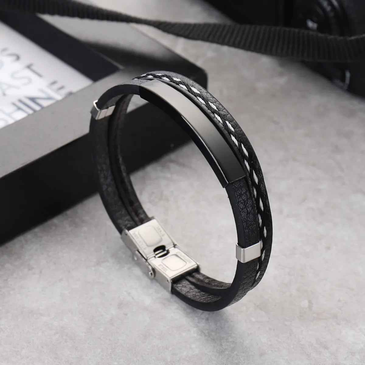 Punk Solid Color Titanium Steel Polishing Unisex Bracelets 1 Piece