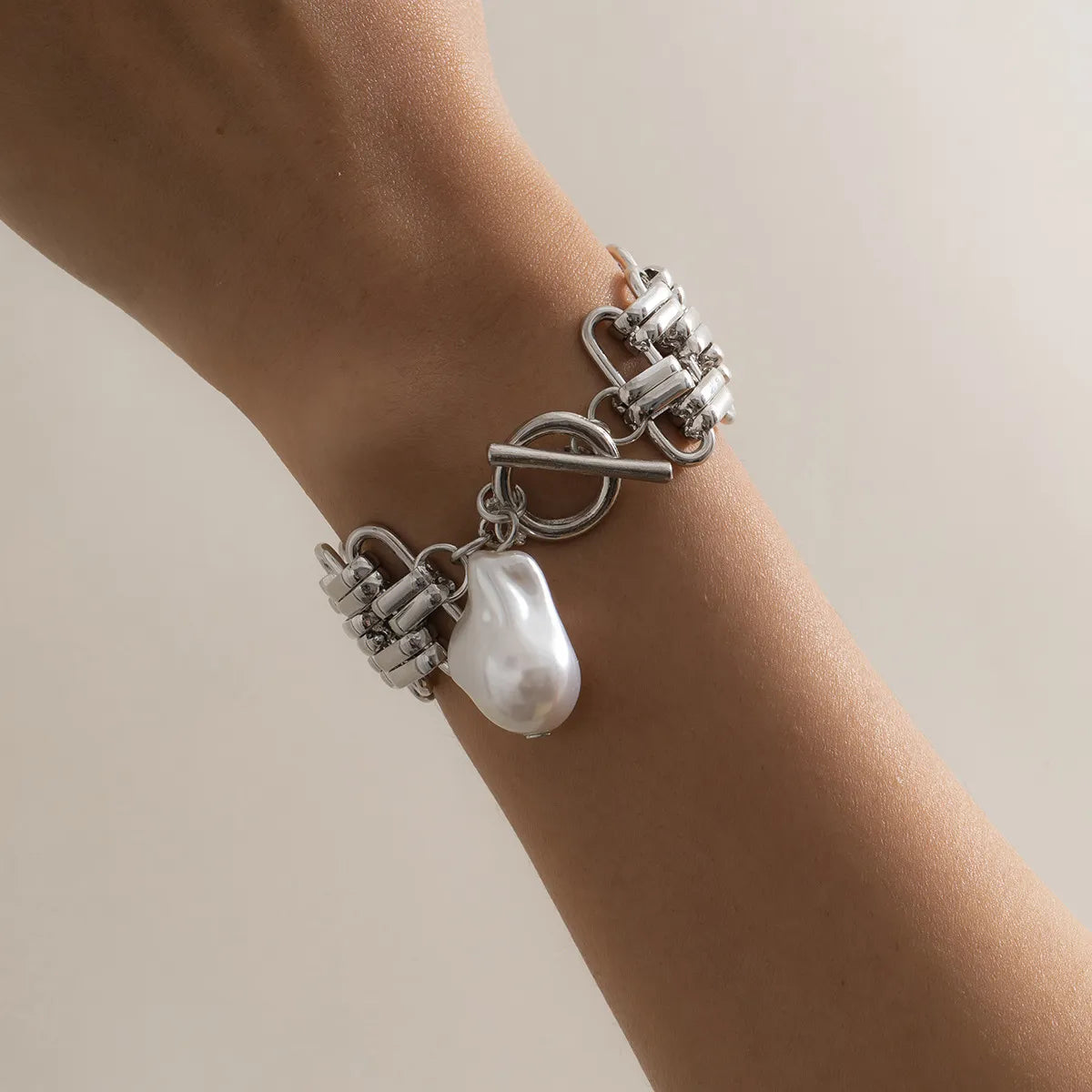 Punk Thick Chain Metal Pearl Bracelet