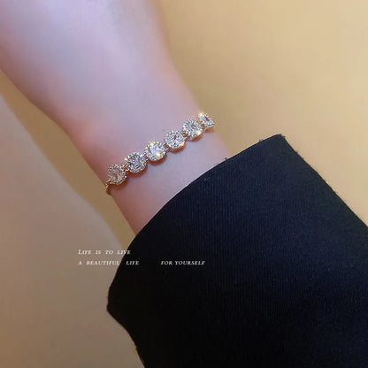 Geometric Alloy Diamond Artificial Gemstones Women'S Bracelets