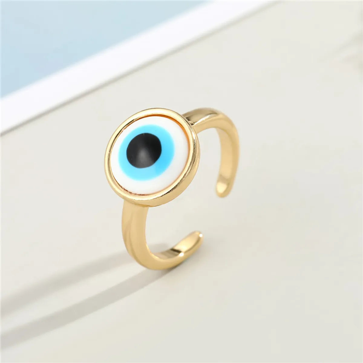 Resin Simple Blue Eye Ring