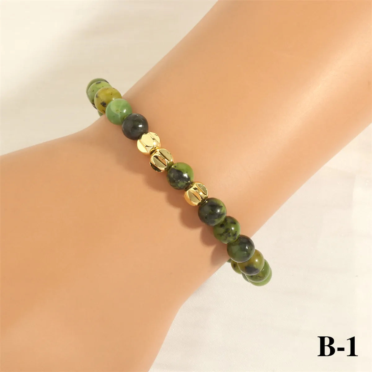 Retro Bohemian Round Artificial Gemstones Beaded Plating 18k Gold Plated Women's Bracelets