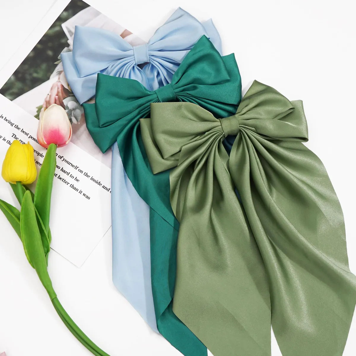 Women'S Retro Bow Knot Satin Material Handmade Hair Clip