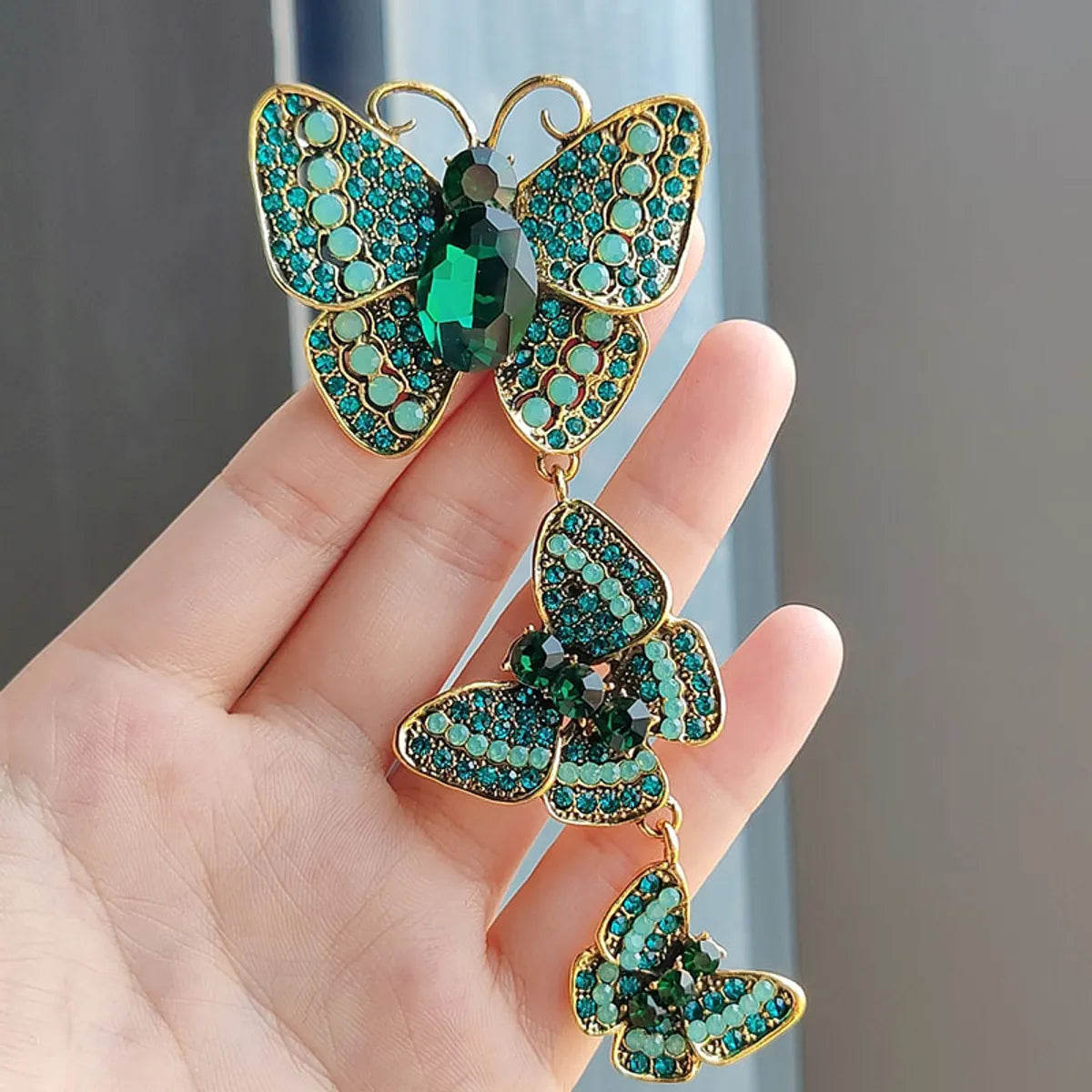 Retro Butterfly Alloy Plating Inlay Rhinestones Unisex Brooches