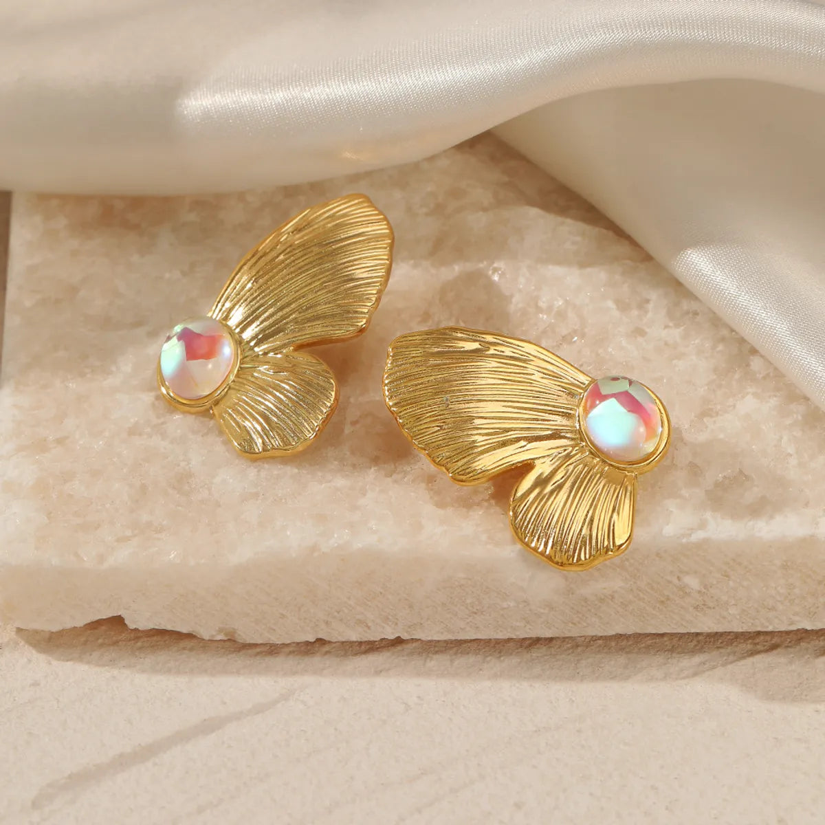 Retro Butterfly Stainless Steel Inlay Artificial Gemstones Ear Studs 1 Pair