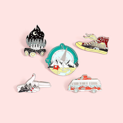 Retro Cartoon Alloy Stoving Varnish Unisex Brooches