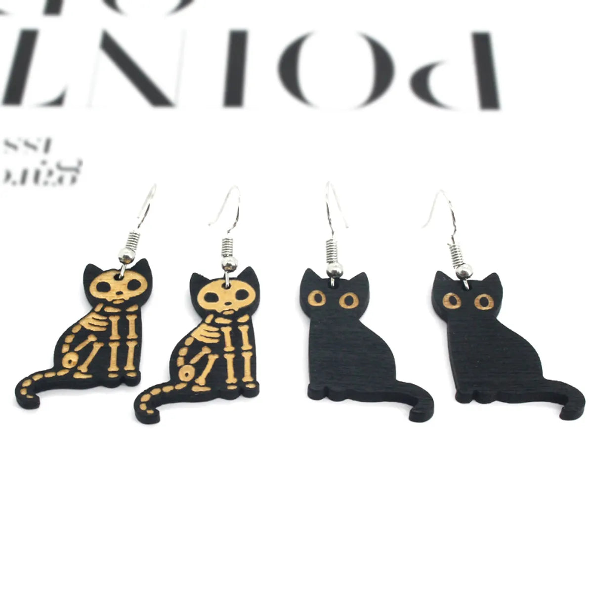 1 Pair Retro Cat Alloy Resin Patchwork Women'S Earrings