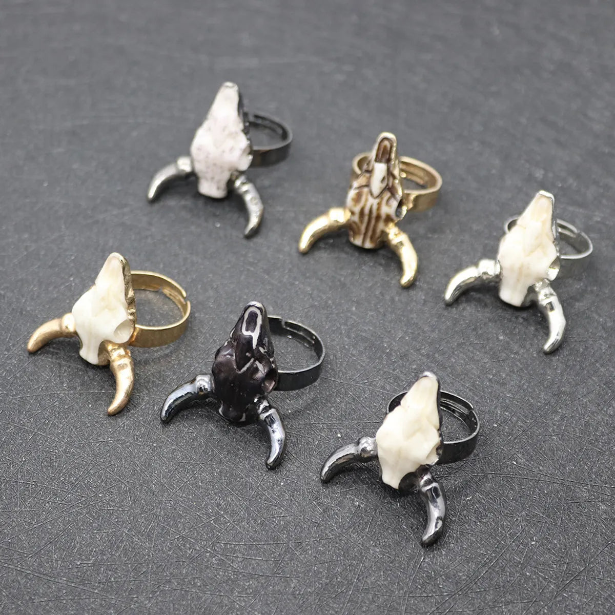 Retro Cattle Resin Unisex Open Ring 1 Piece