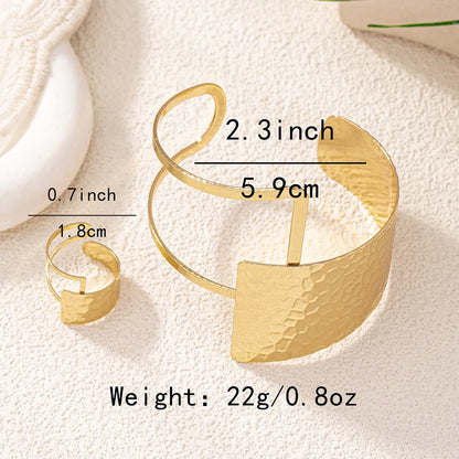 Retro Classic Style Geometric Lines Alloy Irregular 14K Gold Plated Women'S Rings Bangle Jewelry Set