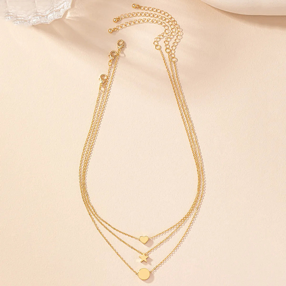 Retro Commute Pentagram Round Heart Shape Alloy Plating Gold Plated Women's Layered Necklaces