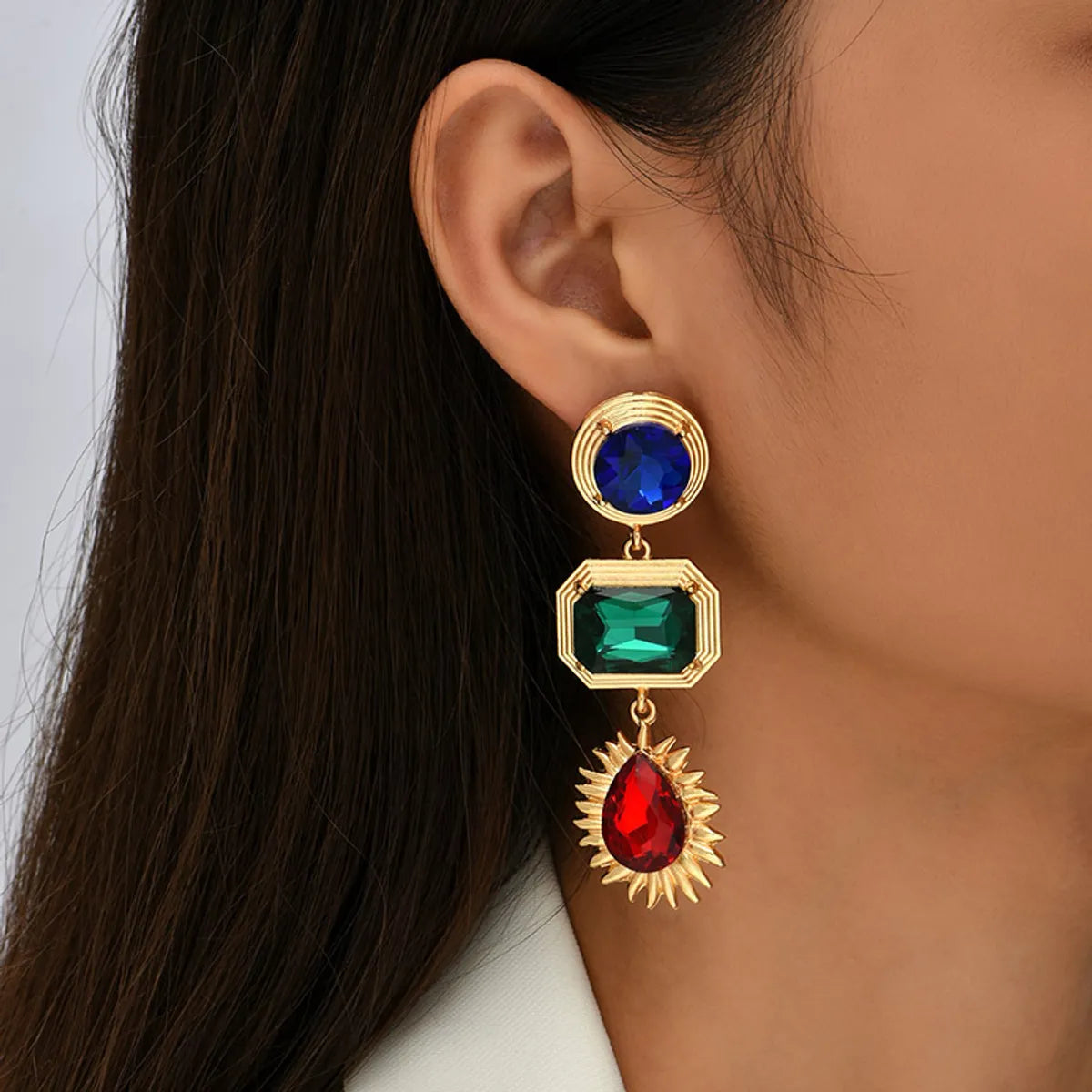 Retro Contrast Color Long Geometric Rhinestone Creative Trend Earrings Wholesale