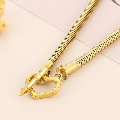 Retro Cool Style Heart Shape Stainless Steel Titanium Steel Plating 18k Gold Plated Pendant Necklace