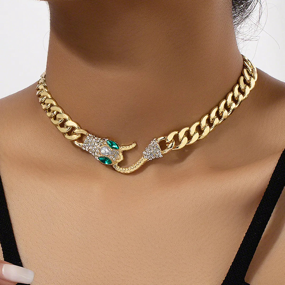 Retro Cool Style Snake Alloy Plating Inlay Artificial Rhinestones 14k Gold Plated Women'S Necklace