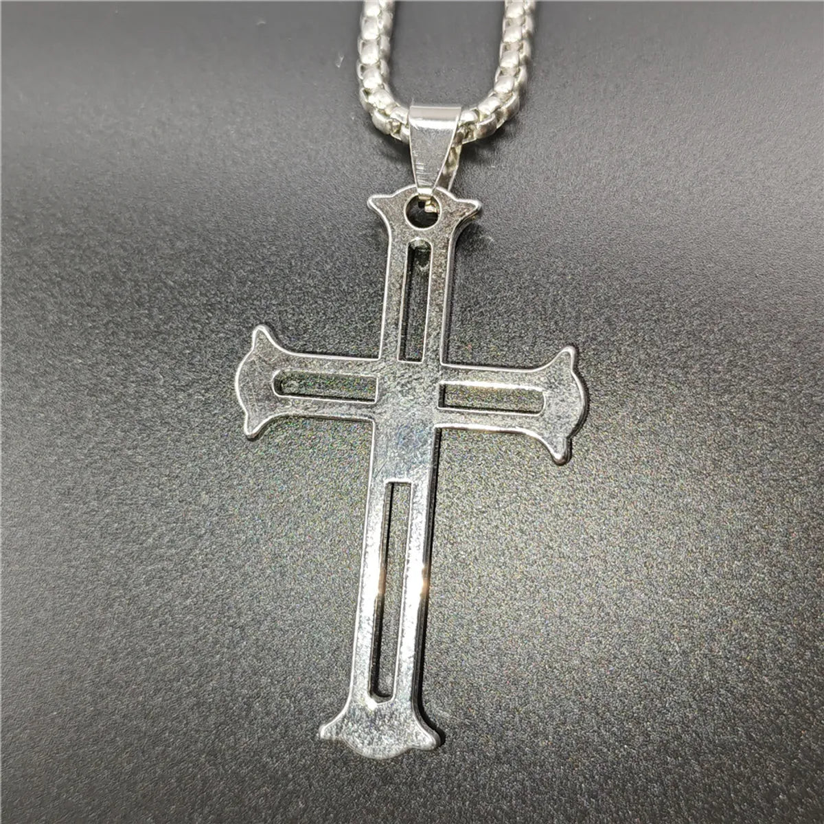 Retro Cross Stainless Steel Alloy Plating Unisex Pendant Necklace