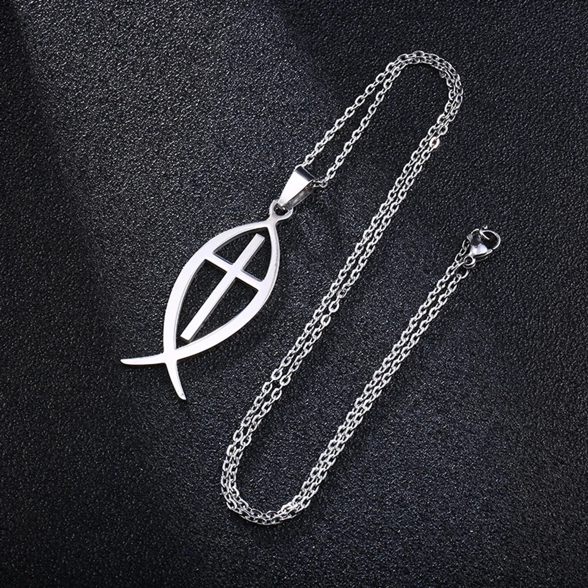 Retro Cross Stainless Steel Plating Pendant Necklace 1 Piece