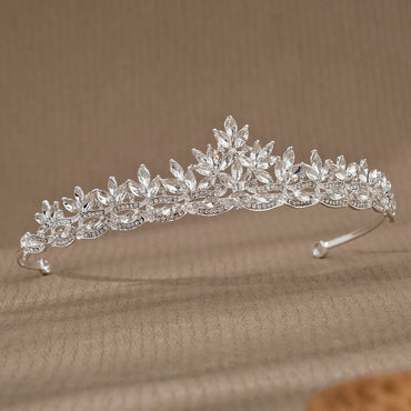 Retro Crown Alloy Inlay Zircon Crown