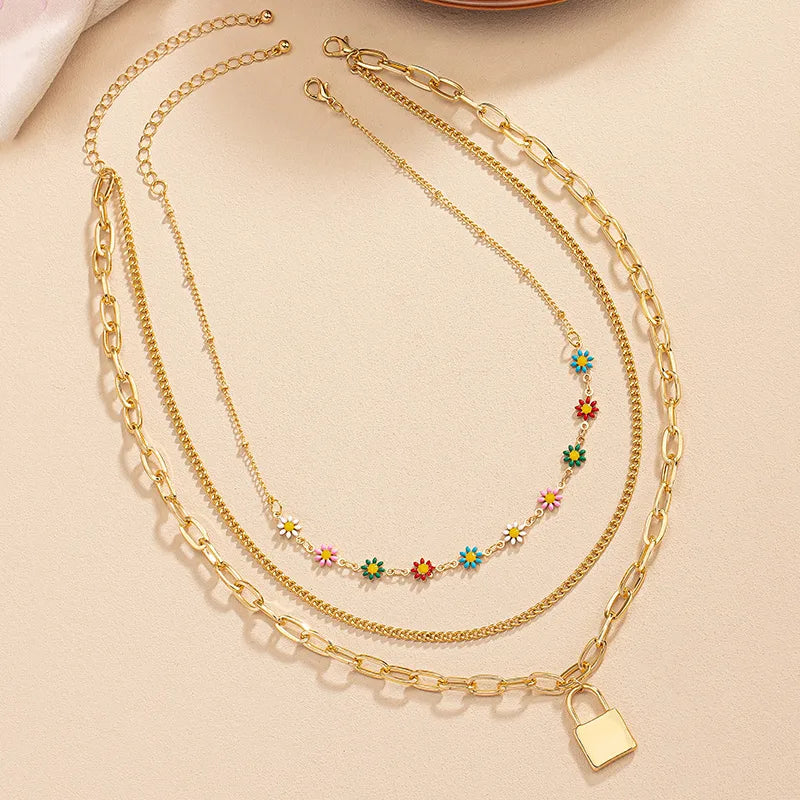 Retro Daisy Alloy Plating Gold Plated Women'S Layered Necklaces