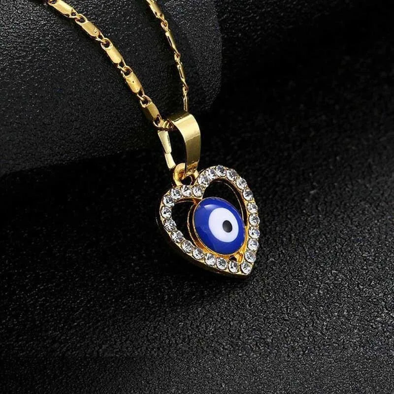 Retro Devil'S Eye Heart Alloy Epoxy Plating Inlay Artificial Diamond Necklace