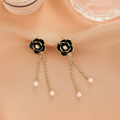 Retro Diamond Black Camellia Earrings Fashion Alloy Earrings