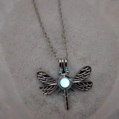 Retro Dragonfly Alloy Luminous Women's Men's Pendant Necklace 1 Piece