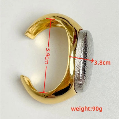 Retro Exaggerated Vacation Oval Gold Plated Silver Plated Copper Alloy Wholesale Bangle