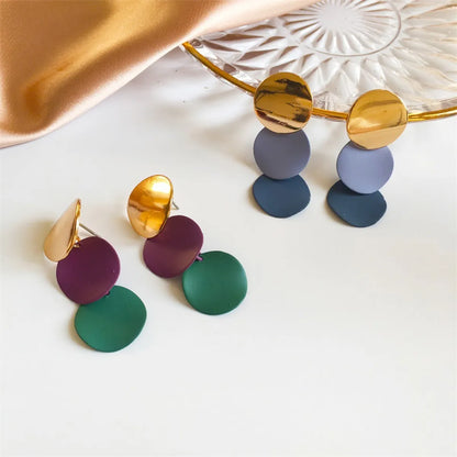 Retro Fashion New Metal Disc Frosted Stitching Contrast Alloy Earrings