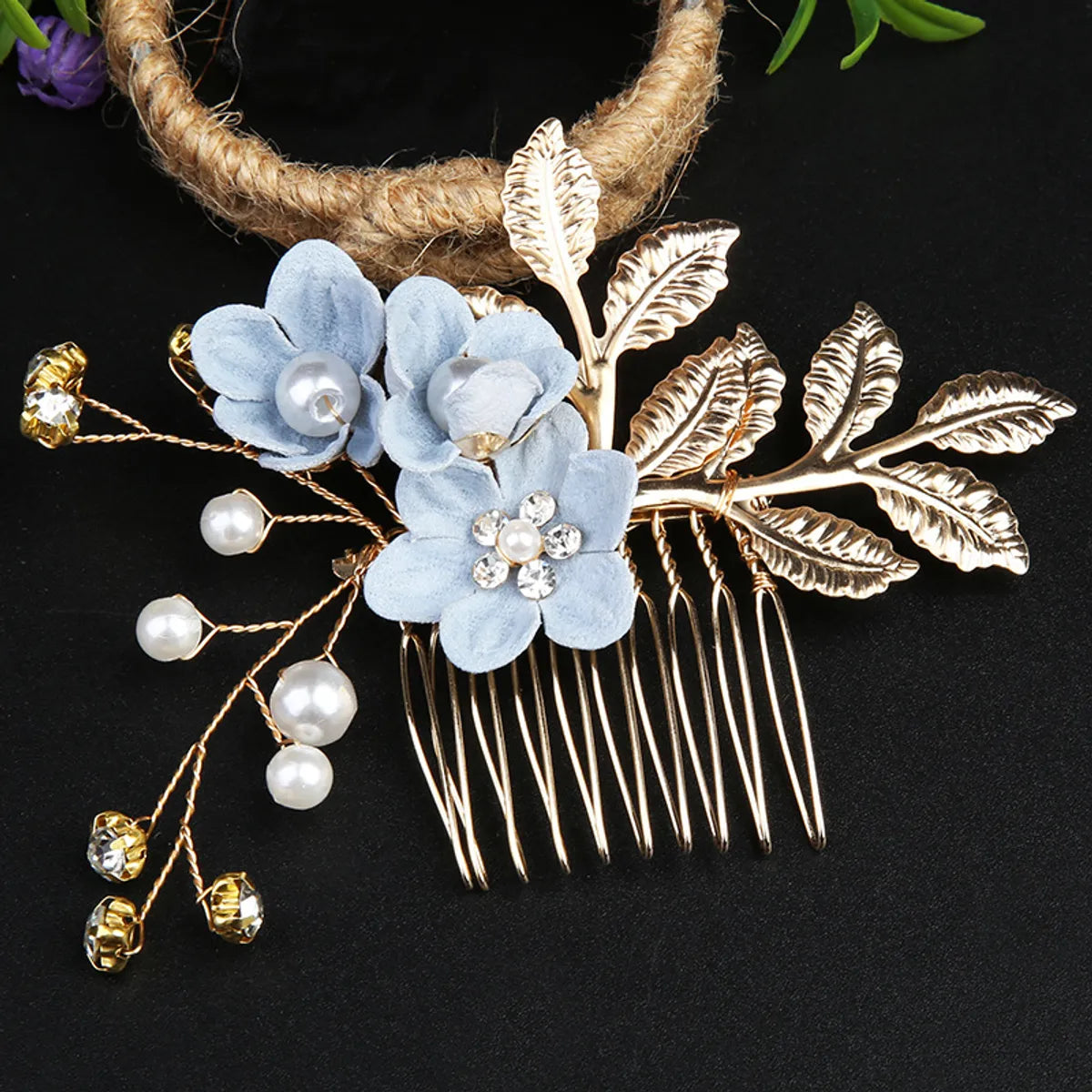 Retro Flower Alloy Handmade Artificial Pearls Hair Combs