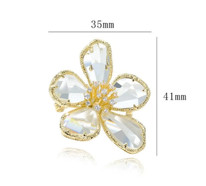 Retro Flower Alloy Inlay Artificial Crystal Rhinestones Women'S Brooches